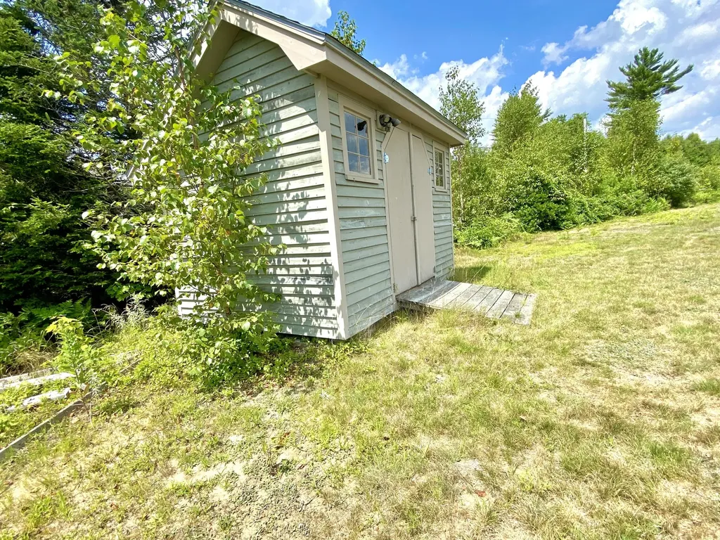 10 Serenity Lane Searsport ME 04974