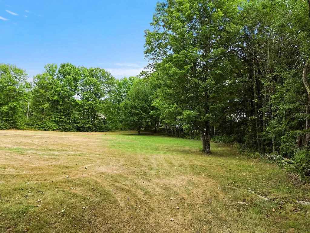 850 Lawrence Road Pownal ME 04069