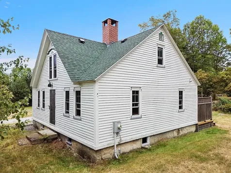 850 Lawrence Road Pownal ME 04069
