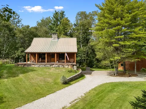 402 Daniels Road Union ME 04862