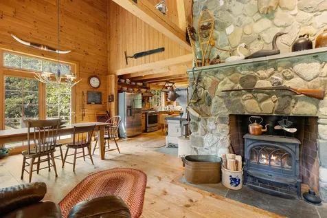 402 Daniels Road Union ME 04862
