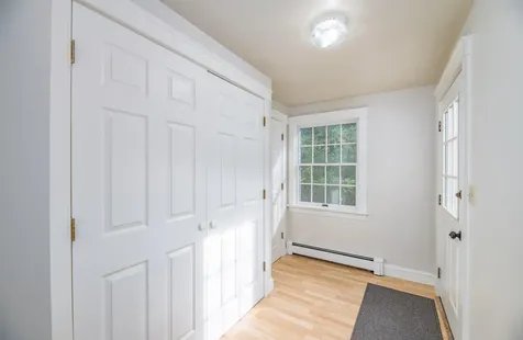 31 Oakwood Drive Hallowell ME 04347