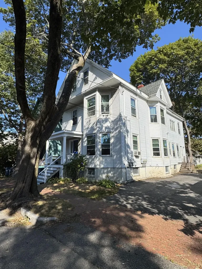 11 Higgins Street Portland ME 04103