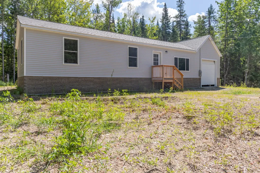 51 Fothingill Road Greenbush ME 04418