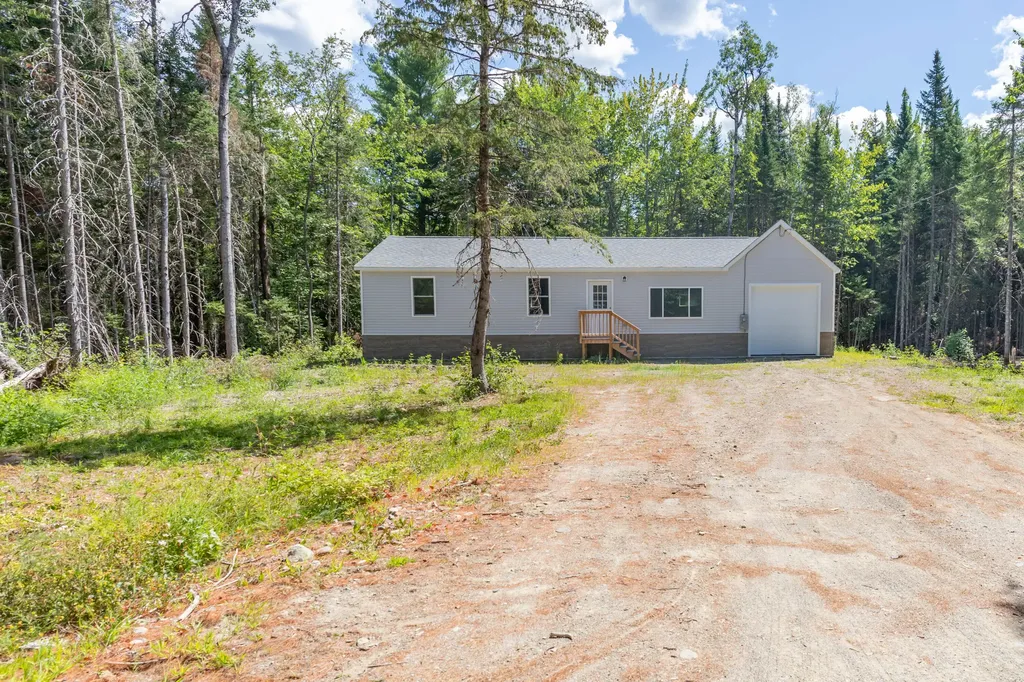 51 Fothingill Road Greenbush ME 04418