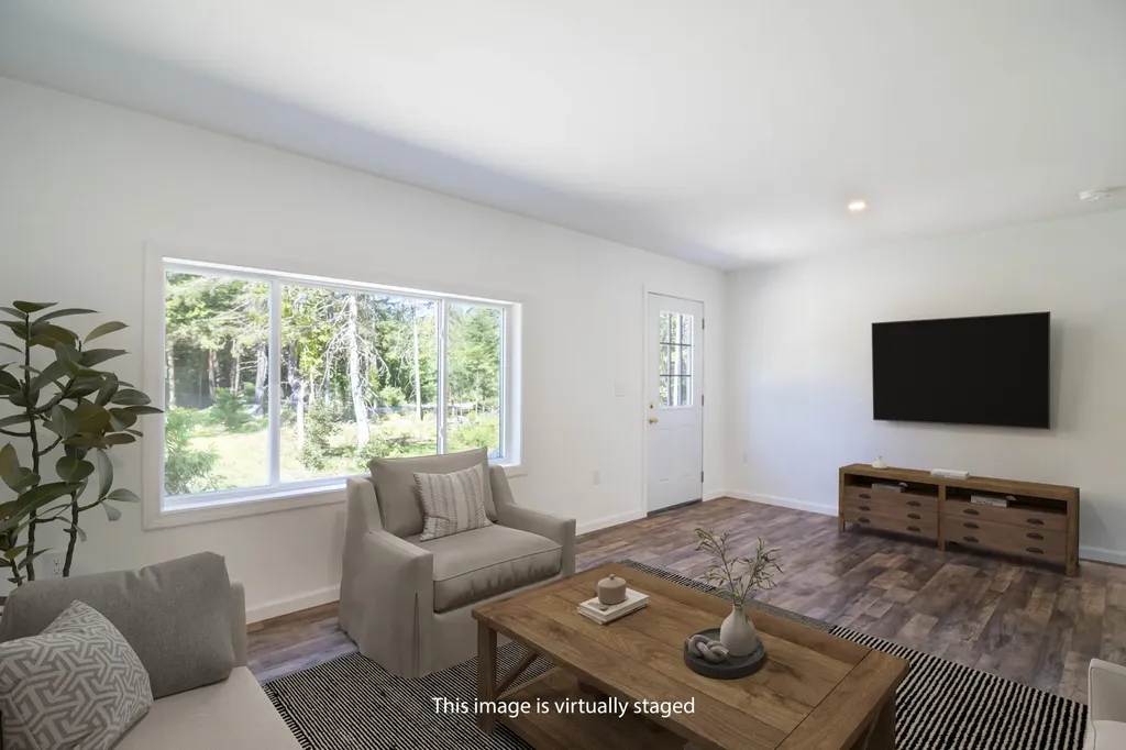 51 Fothingill Road Greenbush ME 04418