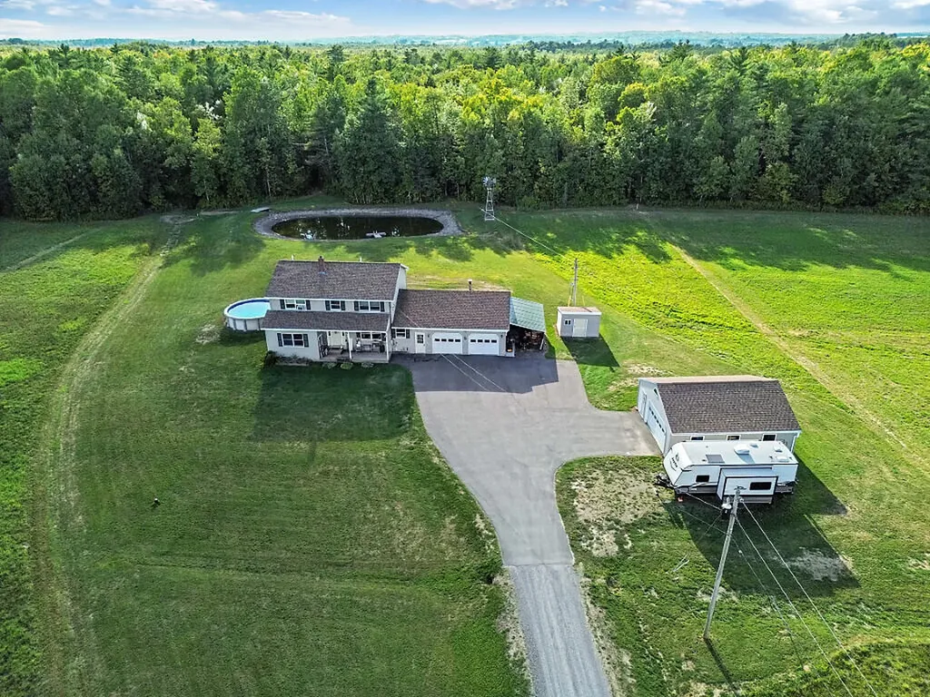 246 Bellsqueeze Road Benton ME 04901