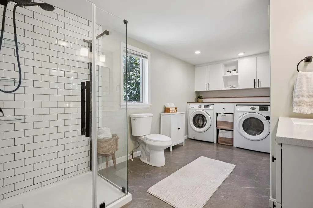 1 Pond Street Saco ME 04072