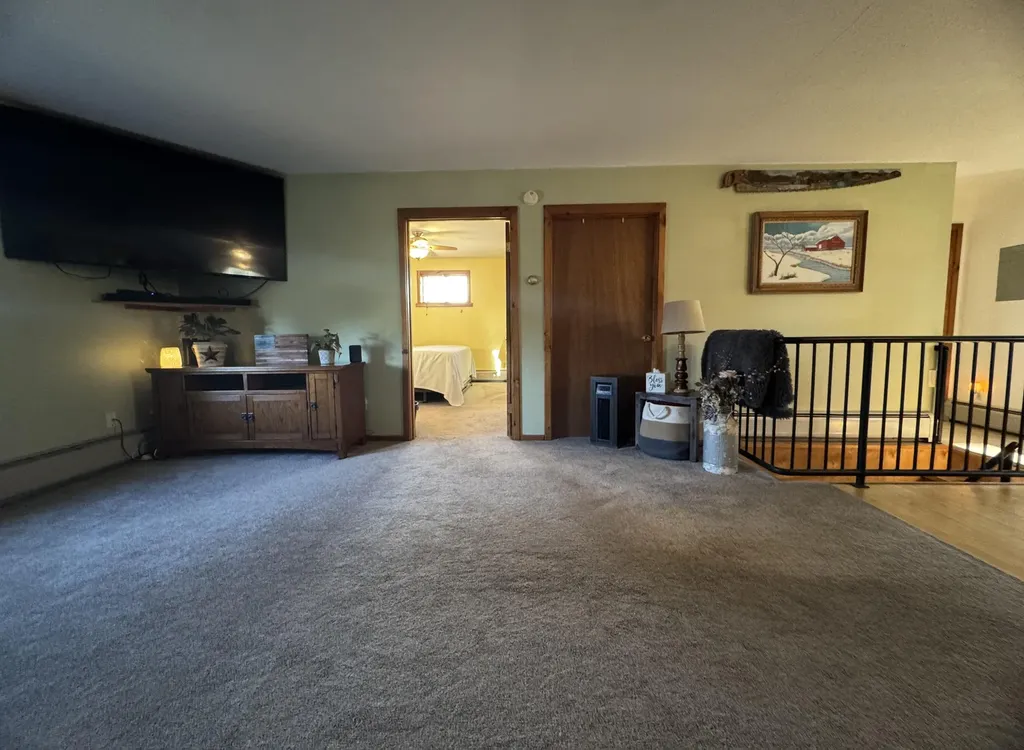9 Main Street Corinth ME 04427
