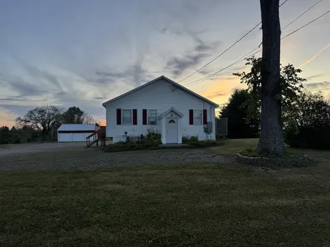 9 Main Street Corinth ME 04427