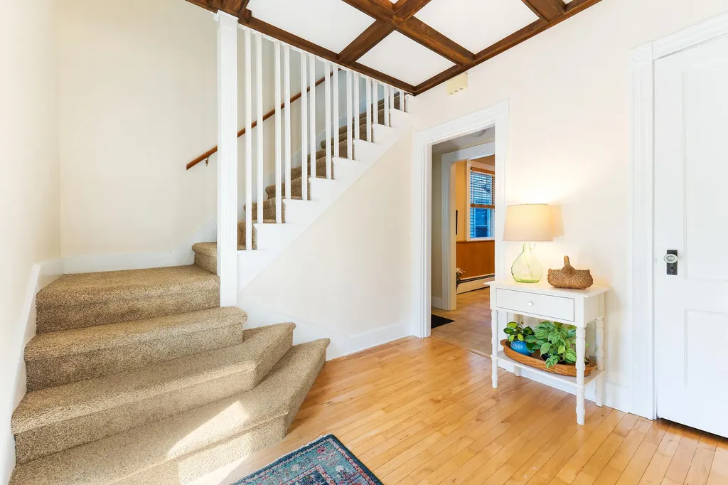 81 Highland Avenue Auburn ME 04210