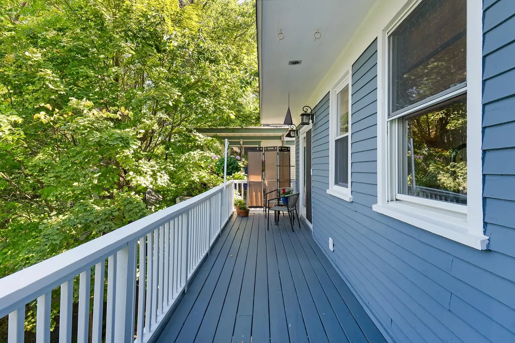 81 Highland Avenue Auburn ME 04210
