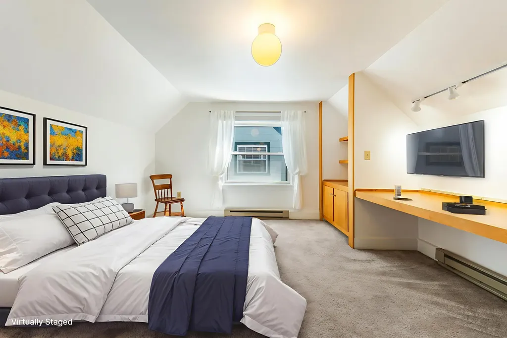 81 Highland Avenue Auburn ME 04210