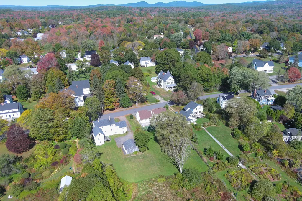 Thomaston ME 04861
