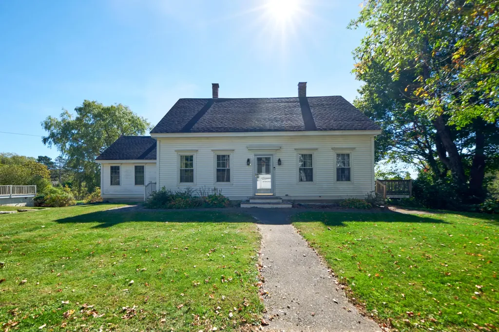 Thomaston ME 04861