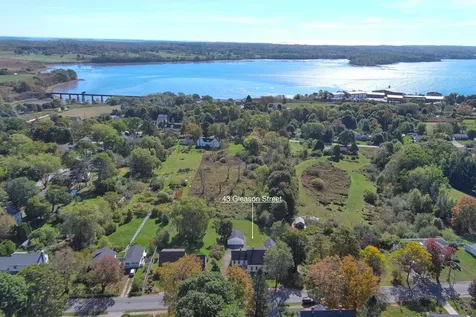 Thomaston ME 04861