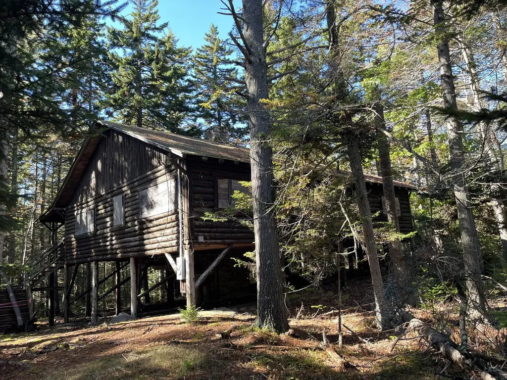45 Sunset Road Boothbay Harbor ME 04538