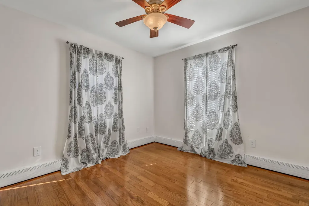 212 Vickery Road Auburn ME 04210