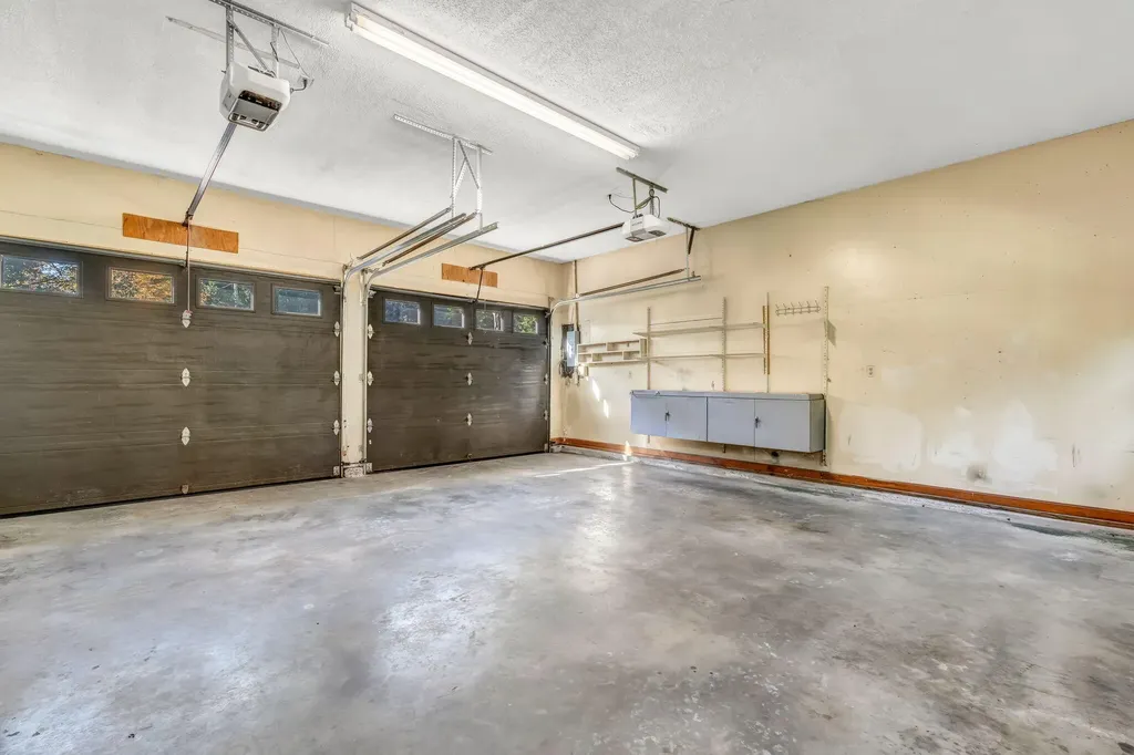 212 Vickery Road Auburn ME 04210