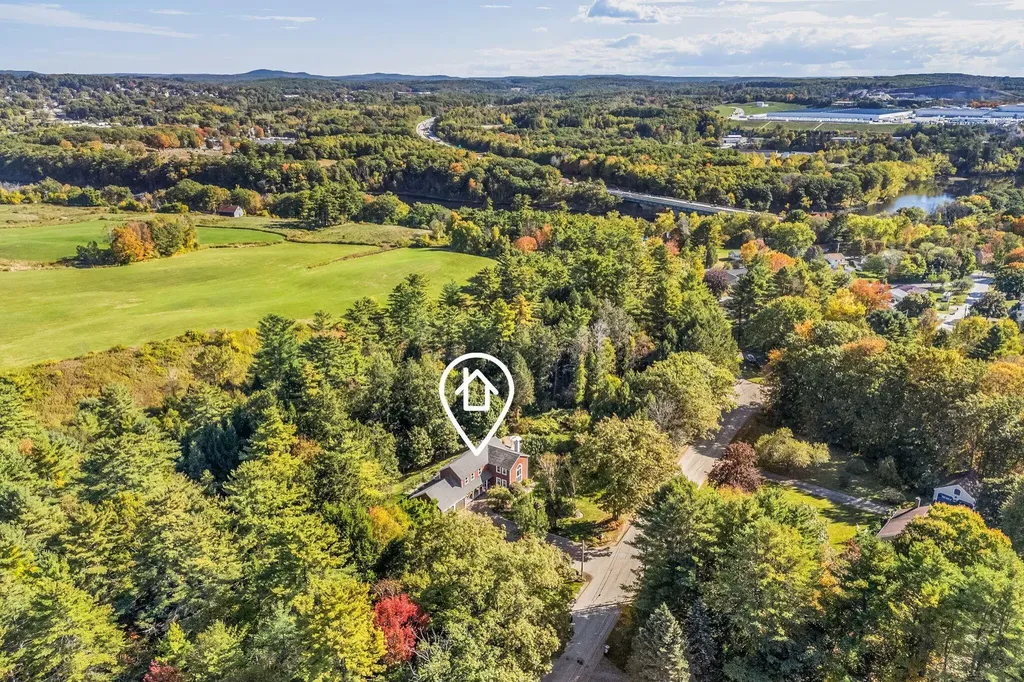 212 Vickery Road Auburn ME 04210