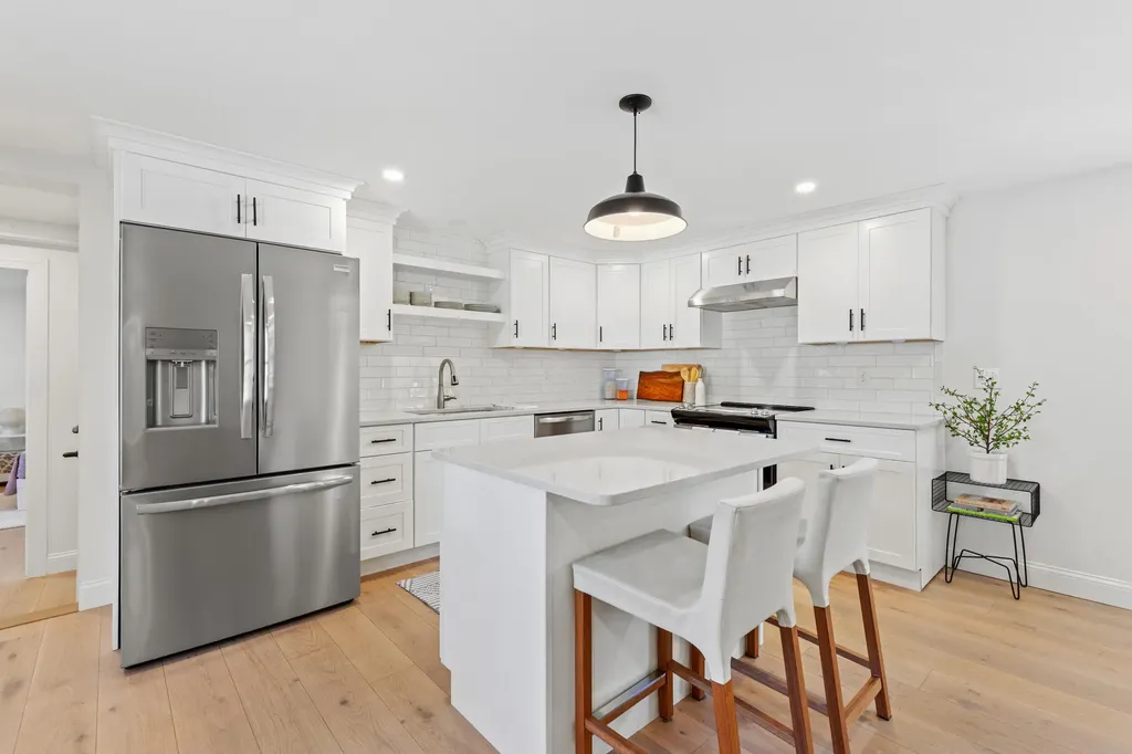 372 Main Street Saco ME 04072