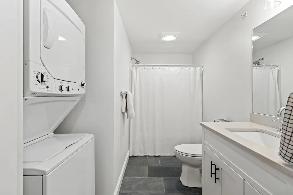 372 Main Street Saco ME 04072