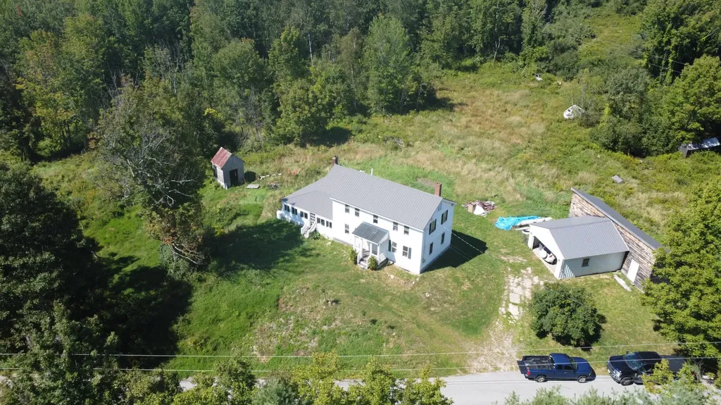 8 Graffam Road Baldwin ME 04091