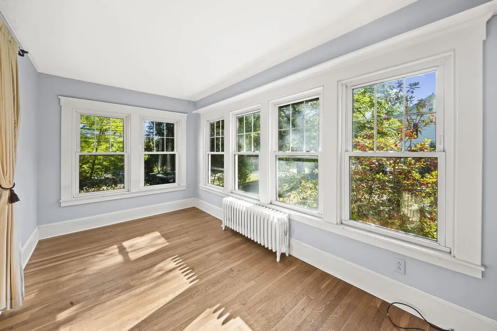77 Bennoch Road Orono ME 04473