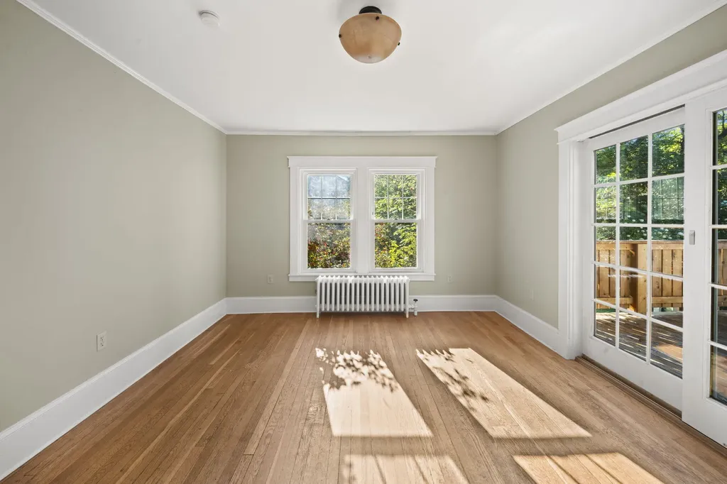 77 Bennoch Road Orono ME 04473