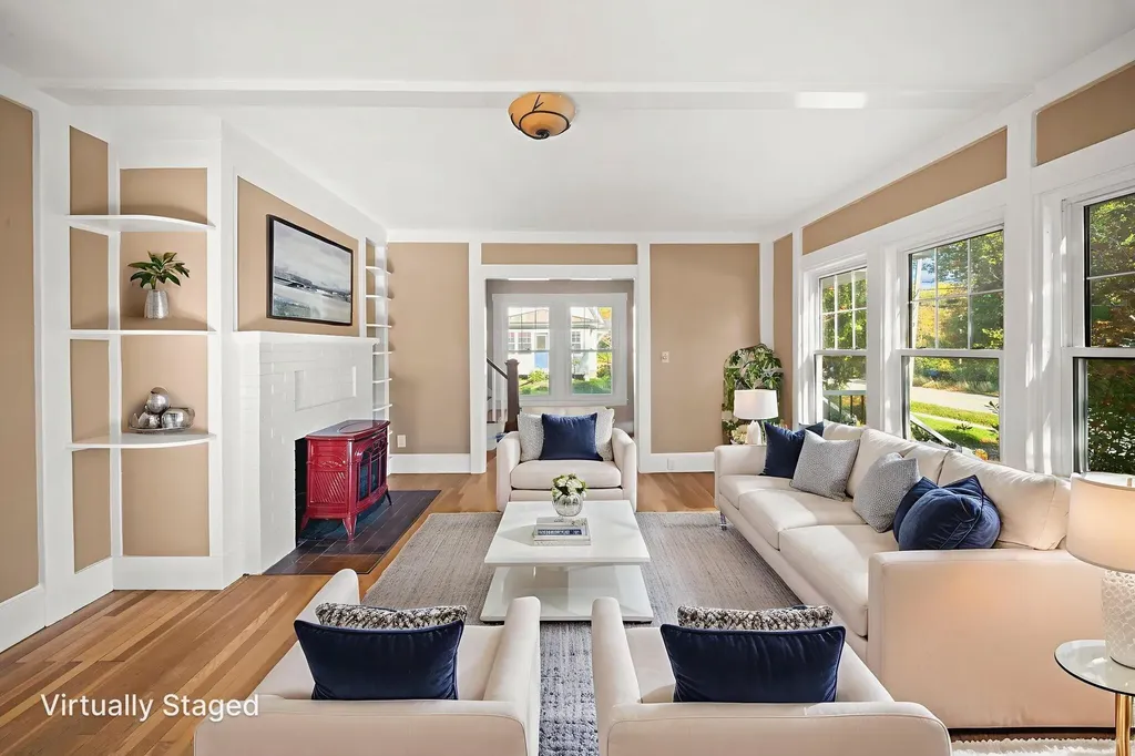 77 Bennoch Road Orono ME 04473