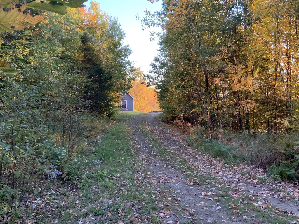 019 Bear Lane Rumford ME 04276