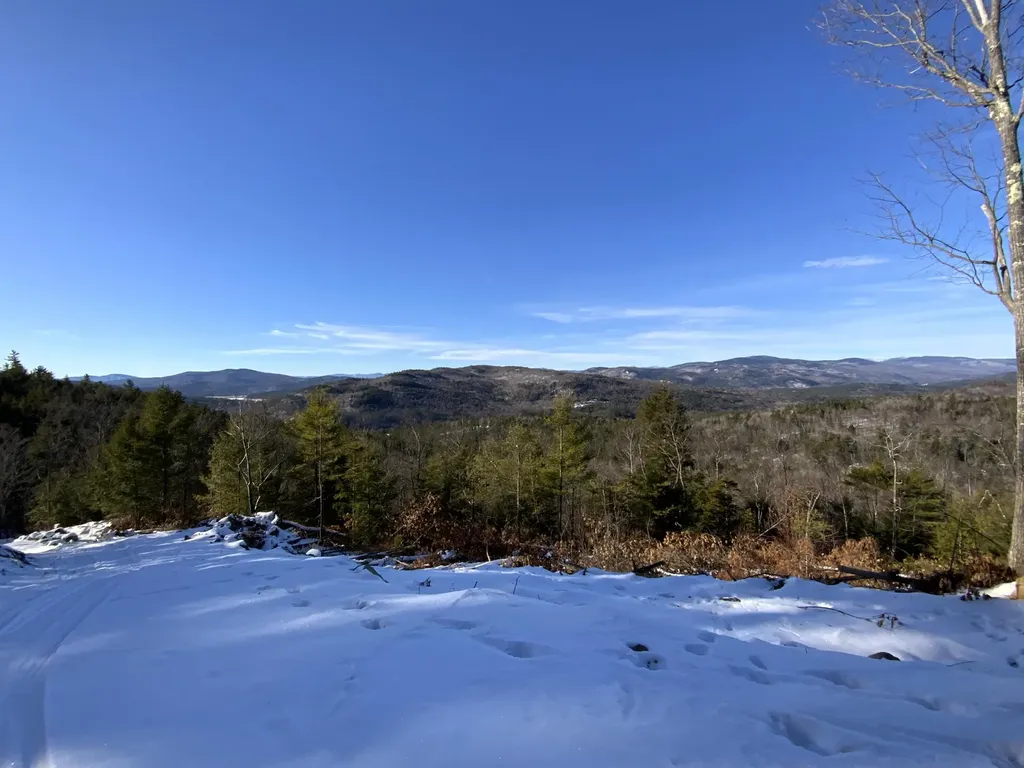 019 Bear Lane Rumford ME 04276