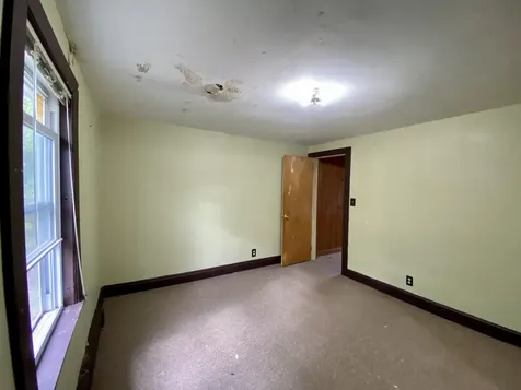 98 Auburn Road Turner ME 04282