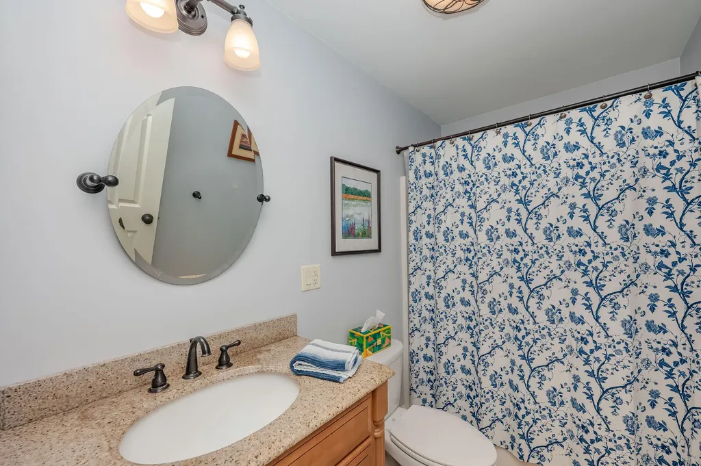 455 Silver Street Rollinsford NH 03869