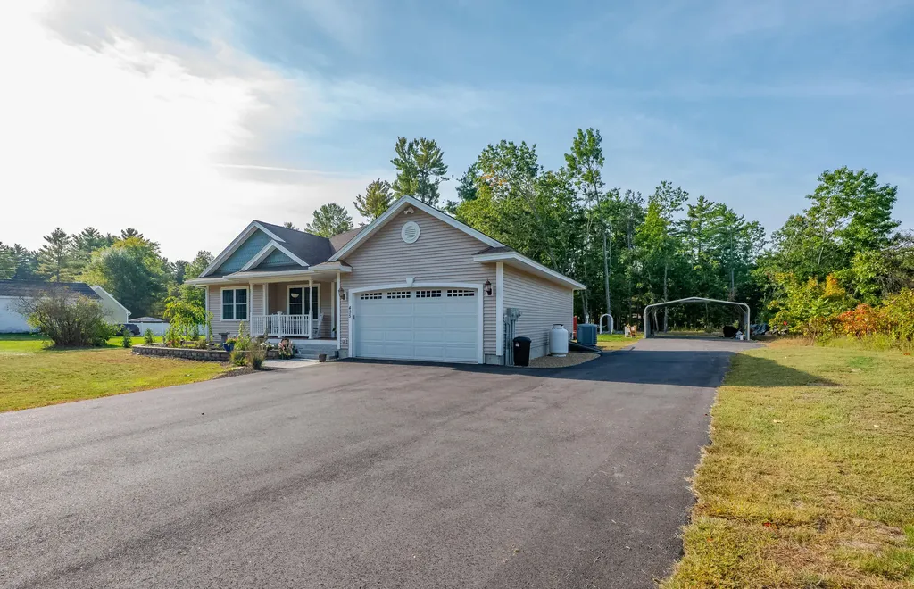 455 Silver Street Rollinsford NH 03869