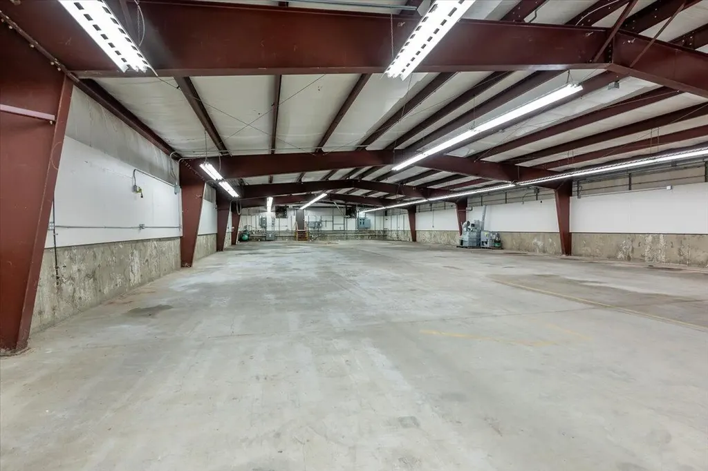 1023 Eastern Road Warren ME 04864