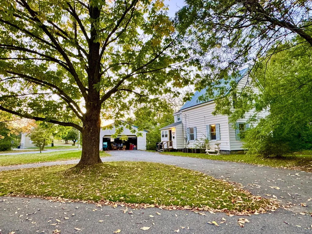 458 Birch Street Bangor ME 04401