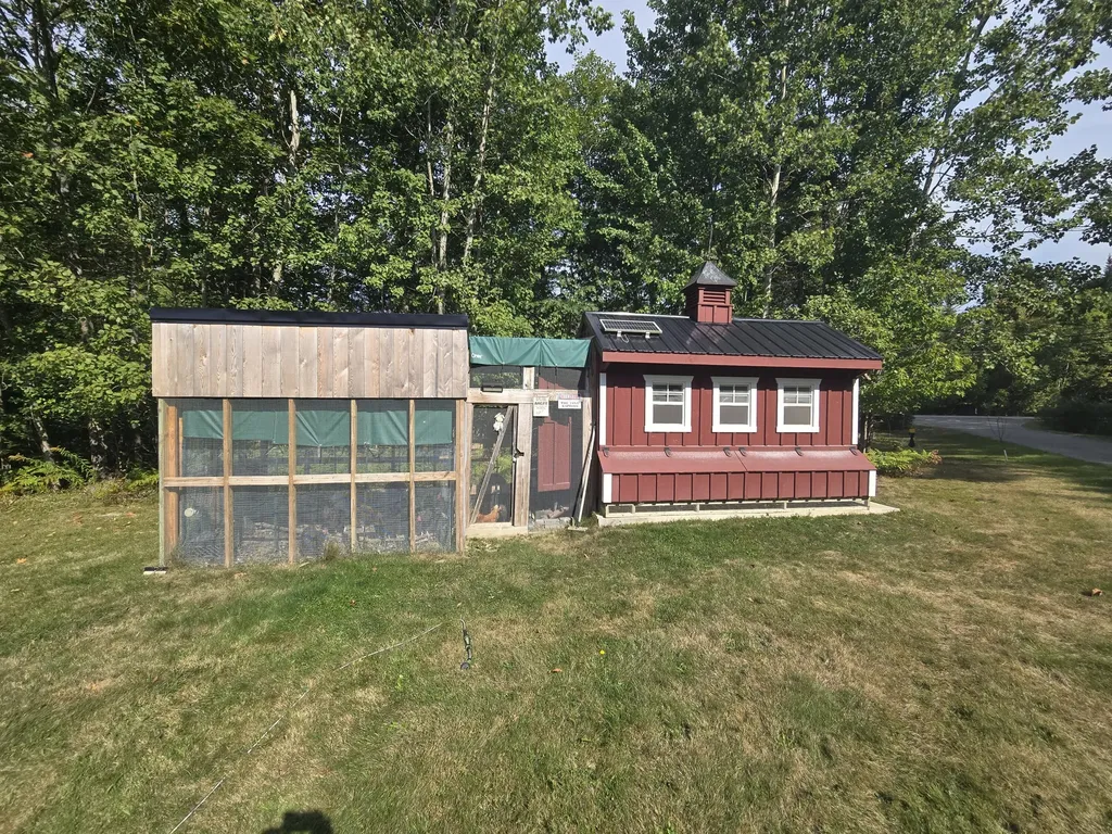 173 Center Drive Orrington ME 04474