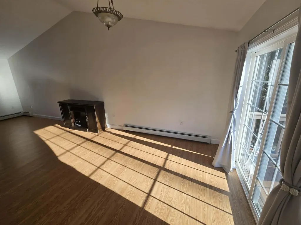 173 Center Drive Orrington ME 04474