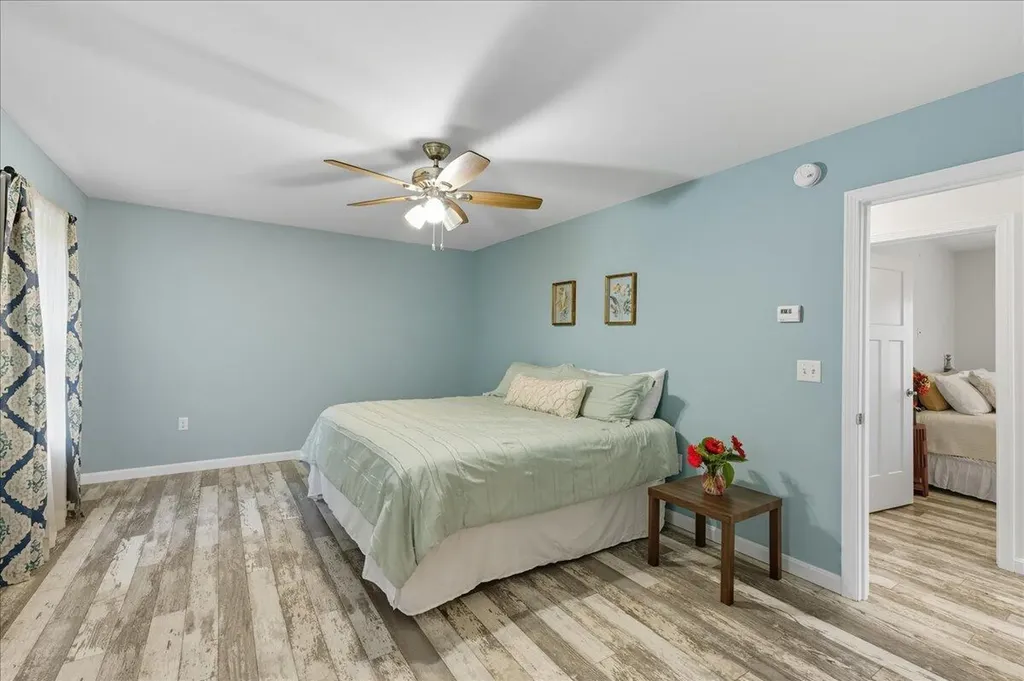 137 Aa Landing Road Glenburn ME 04401
