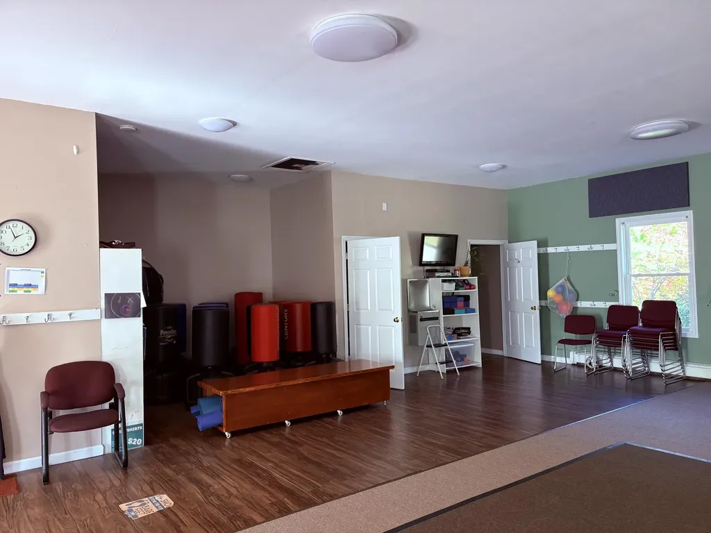 1 Taylor Hill Road Lewiston ME 04240