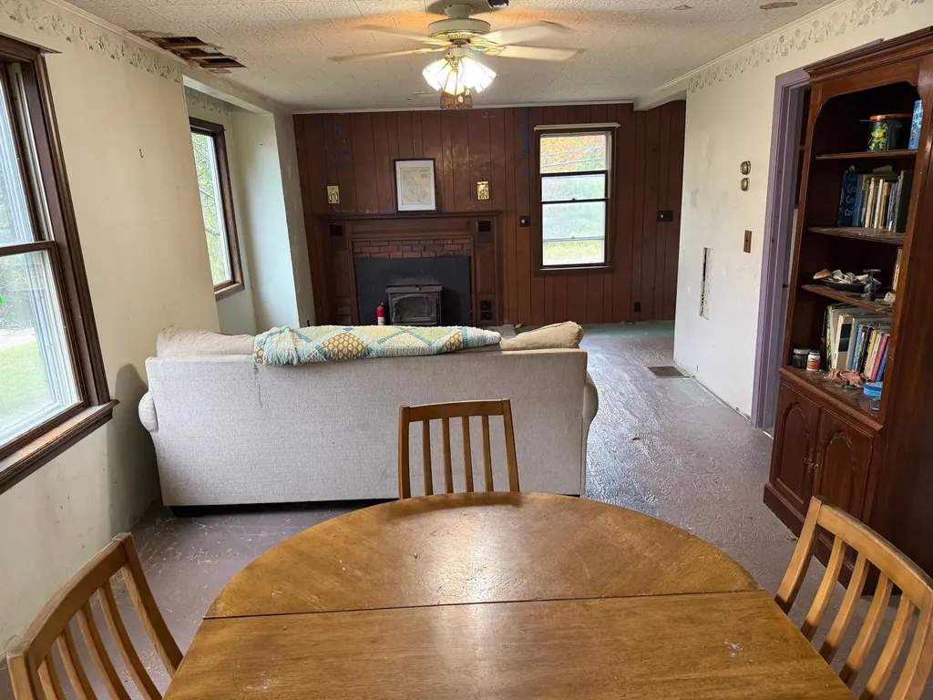 352 Bayview Road Penobscot ME 04476