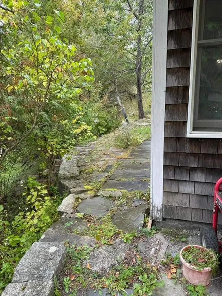 352 Bayview Road Penobscot ME 04476
