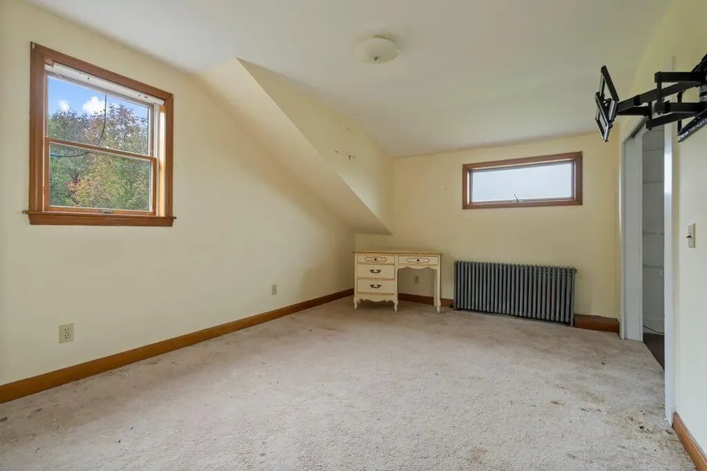 29 Mudget Hill Road Vassalboro ME 04989