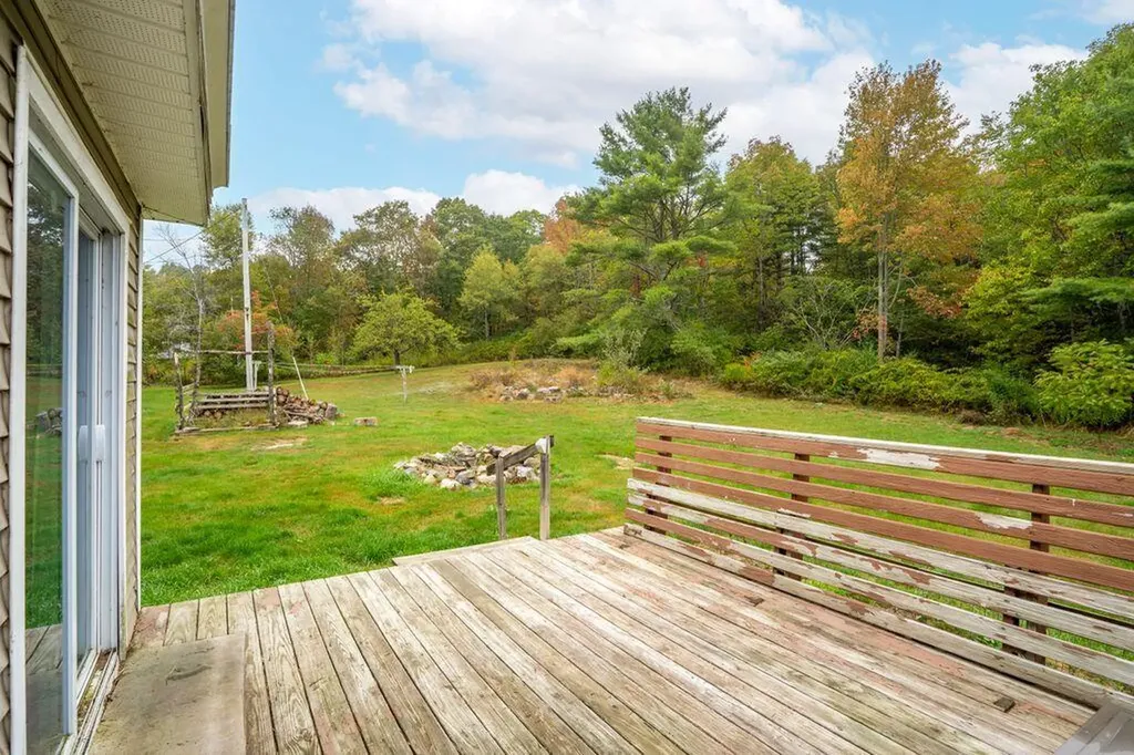 29 Mudget Hill Road Vassalboro ME 04989