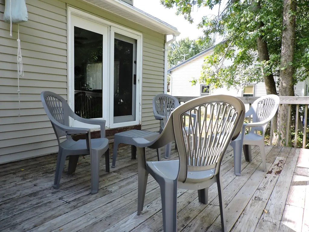 17 Baker Street Clinton ME 04927