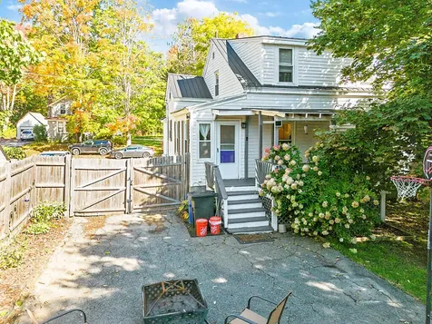 10 Edgewood Street Waterville ME 04901