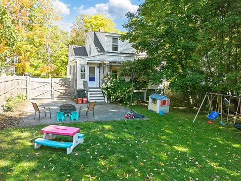 10 Edgewood Street Waterville ME 04901