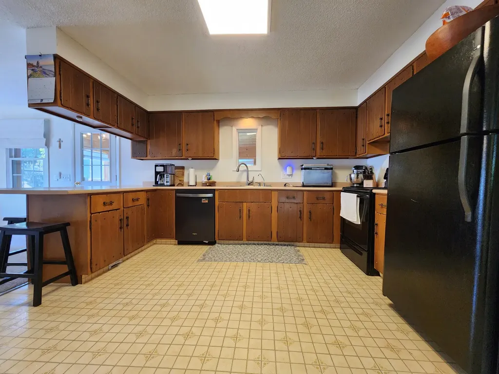 14 Fuller Drive Winslow ME 04901