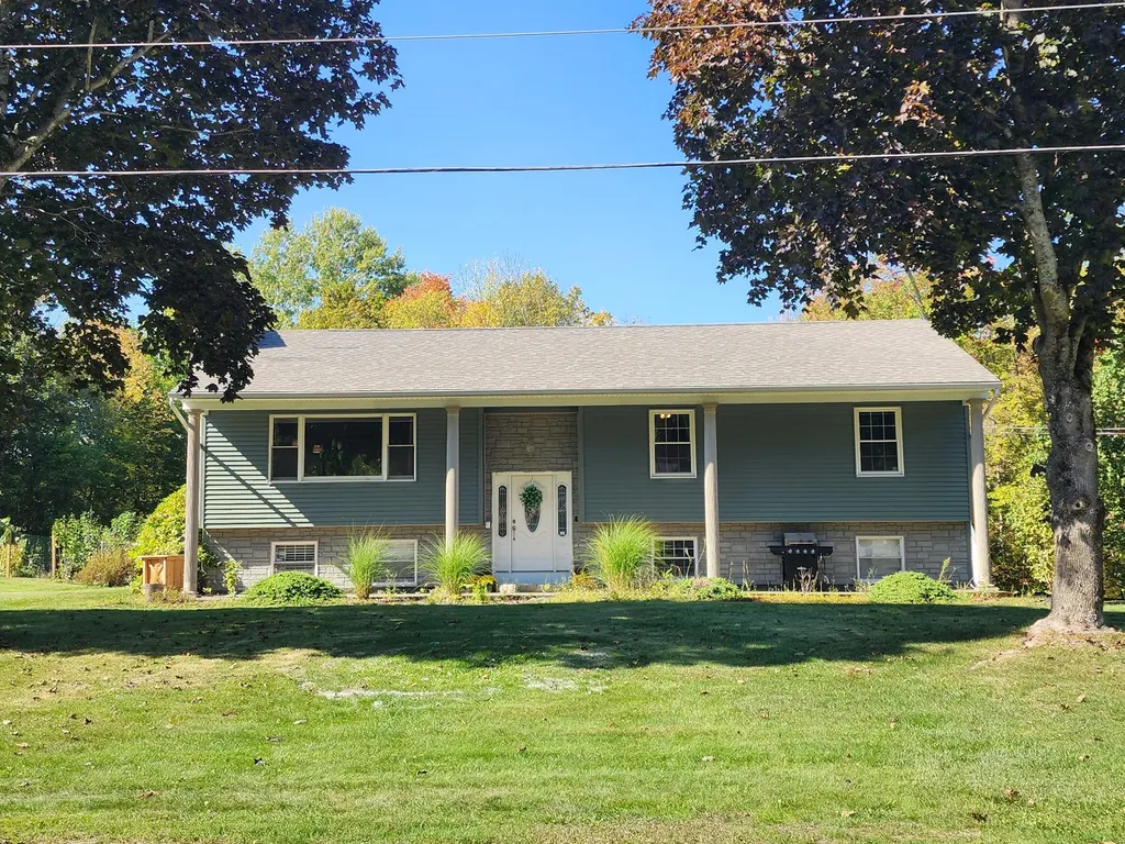 14 Fuller Drive Winslow ME 04901